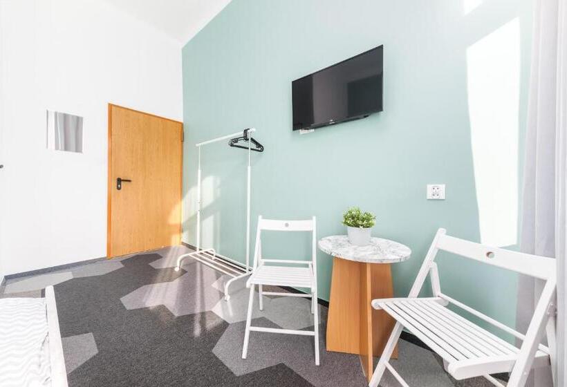 标准间, Moon Hostel Warszawa