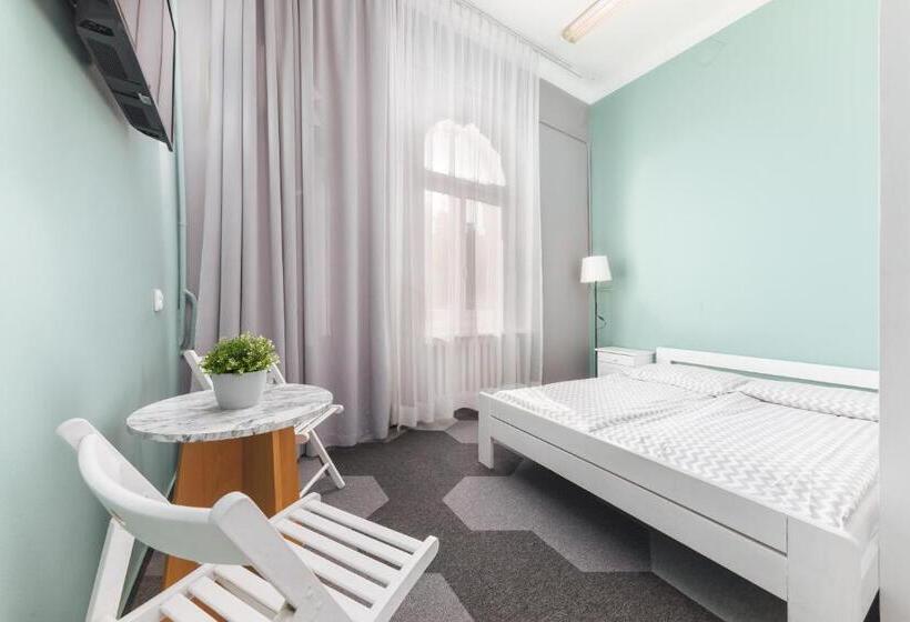 标准间, Moon Hostel Warszawa
