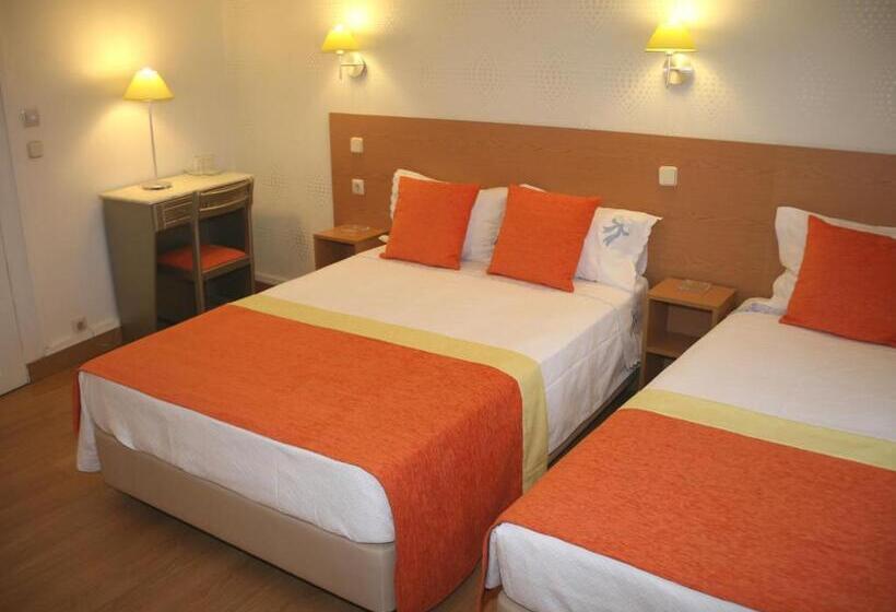 Quarto Triplo Estandar, Estrela Dos Anjos Guesthouse