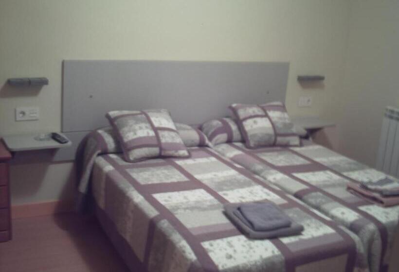 غرفة قياسية حمام مشترك, Pensión La Marinera