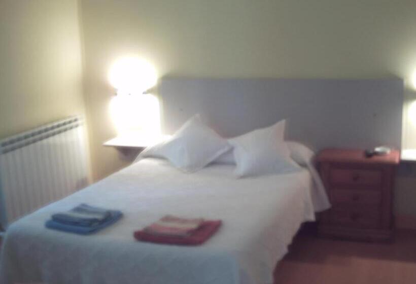 غرفة قياسية حمام مشترك, Pensión La Marinera