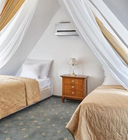 패밀리 주니어 스위트, Spa Hotel Villa Ritter