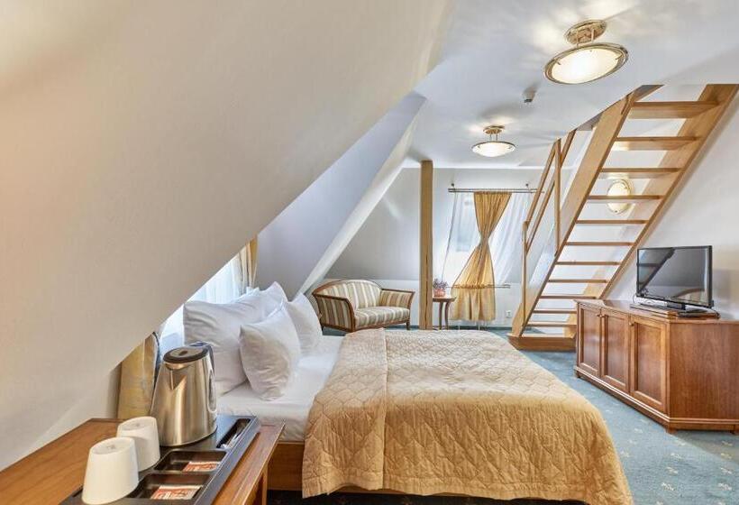 패밀리 주니어 스위트, Spa Hotel Villa Ritter