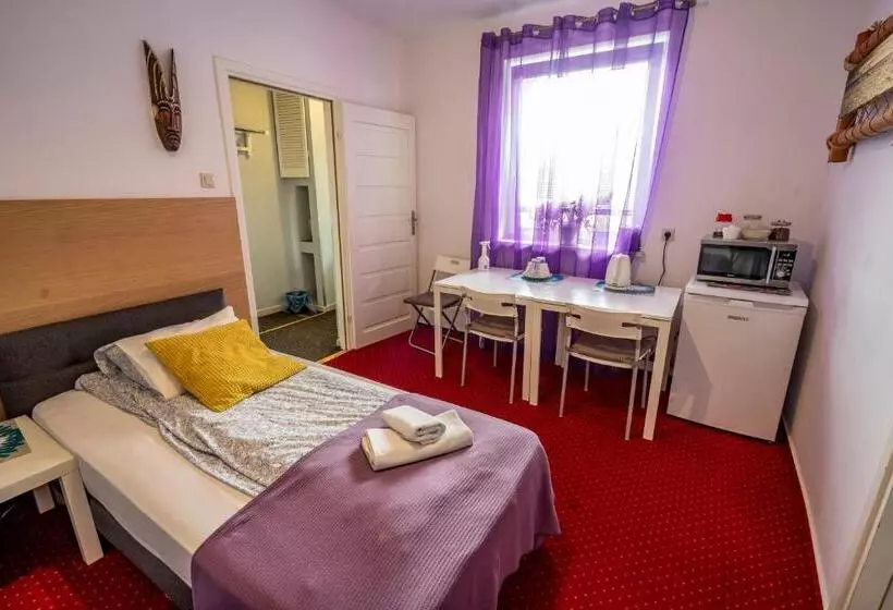 Talo 1 Makuuhuone, Villa Kava