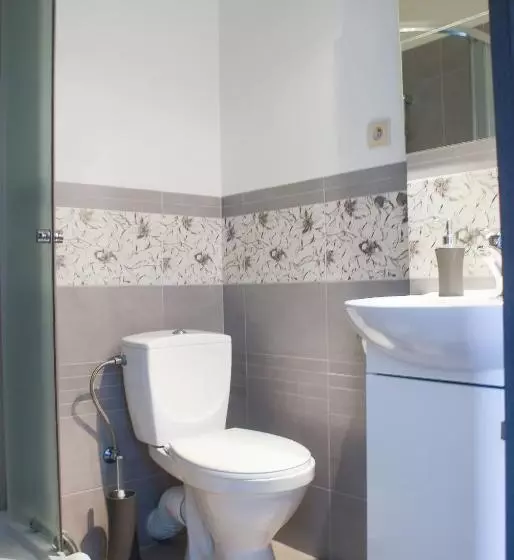 Standard Yhden Hengen Huone, Villa Kava