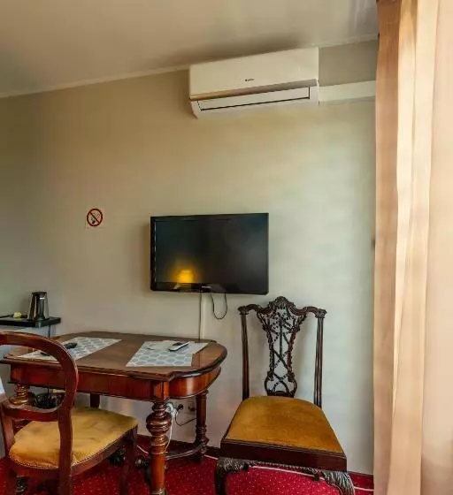 Standard Yhden Hengen Huone, Villa Kava