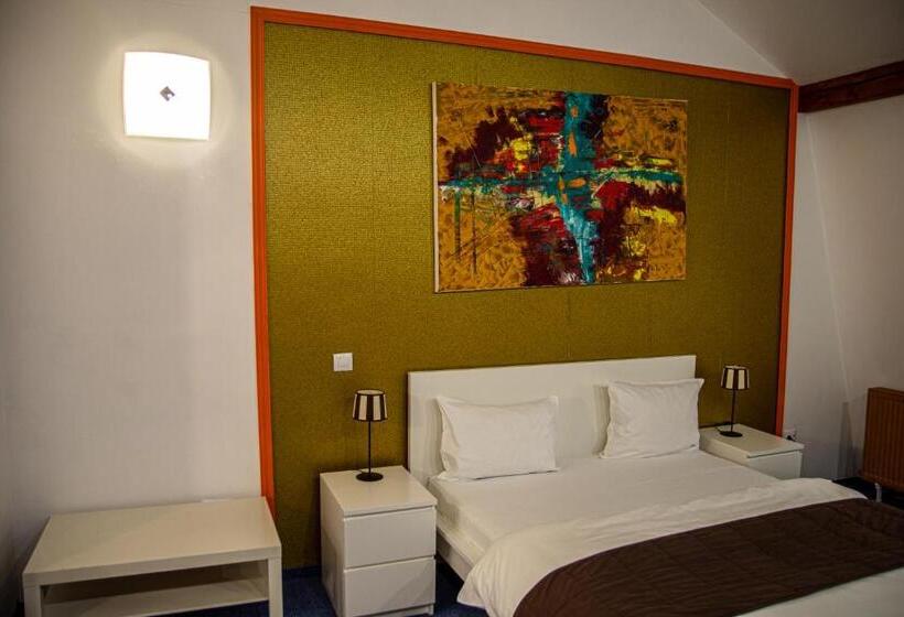 标准间, Villa Santa Maria