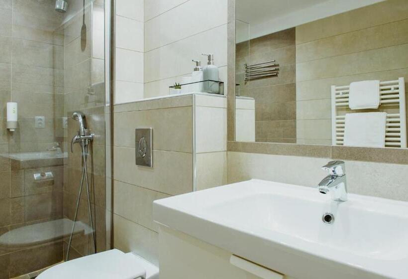 带阳台的高级房间, Villa Santa Maria