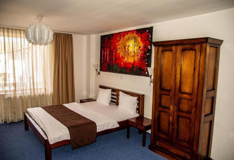 带阳台的高级房间, Villa Santa Maria