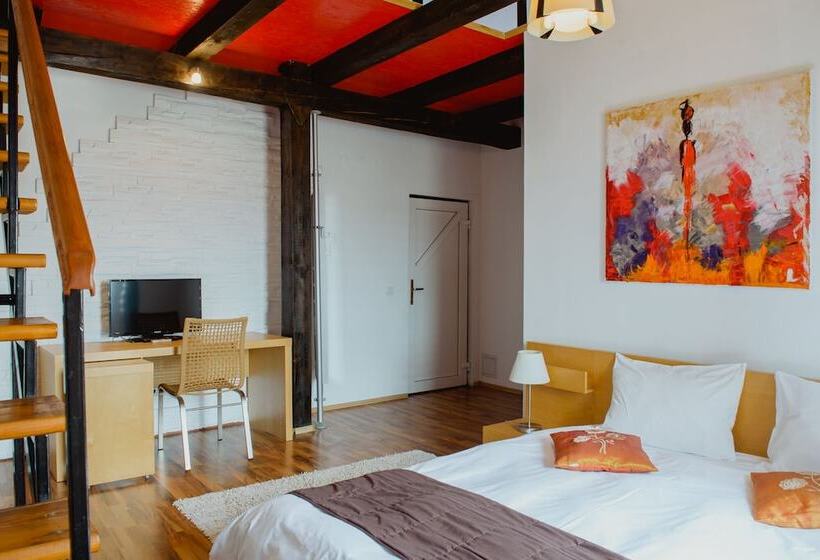 标准间, Villa Santa Maria