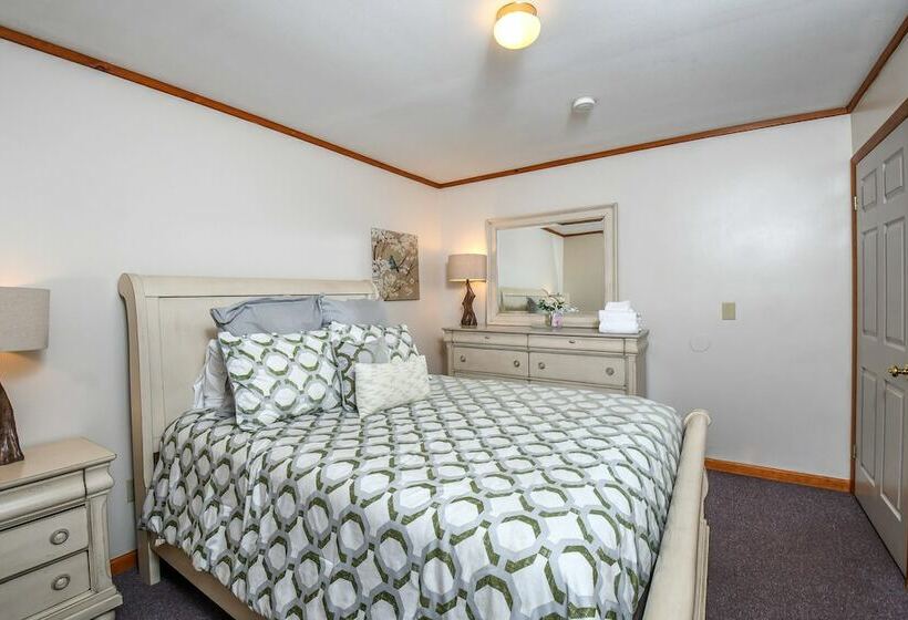 منزل غرفة نوم واحدة, Camp Deep Creek