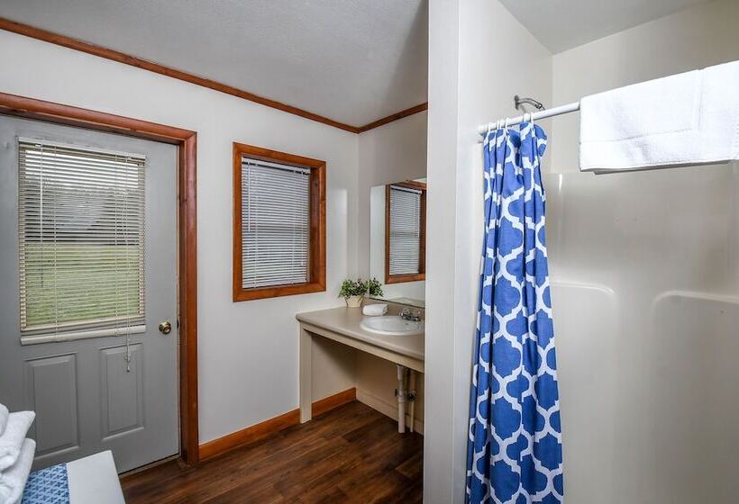 منزل غرفة نوم واحدة, Camp Deep Creek