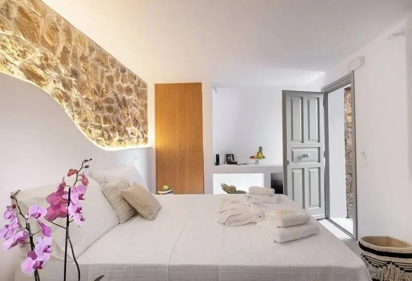 Economy Room
