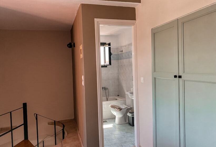 ویلای 1 خوابه, Nisea Hotel Samos