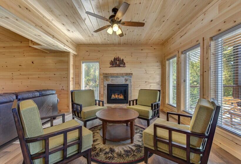 小室, Overlooking Adventure By Jackson Mountain Rentals