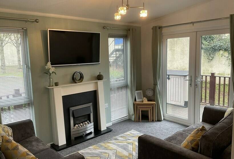 Апартаменты Классик 1 Спальня, Brambles Holiday Lodges