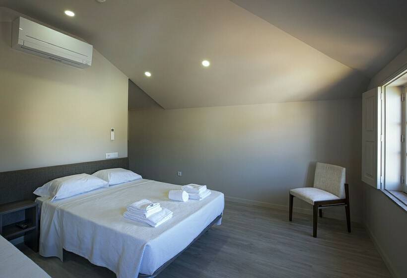 اتاق لوکس چهار تخته, Rua Grande