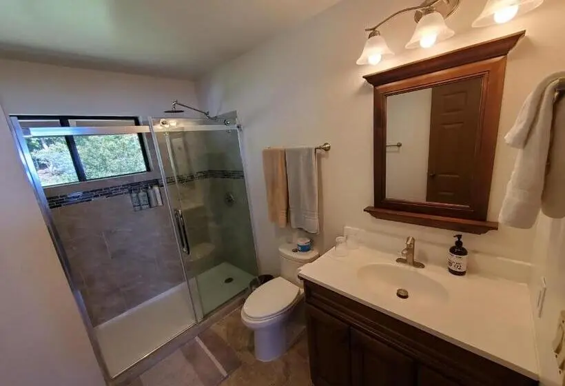 オーシャンビュースイート, A Beautiful Edge Of The World Bed & Breakfast
