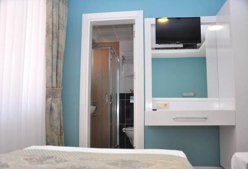 Номер Deluxe Вид на Город, Amsterdam Otel & Suite