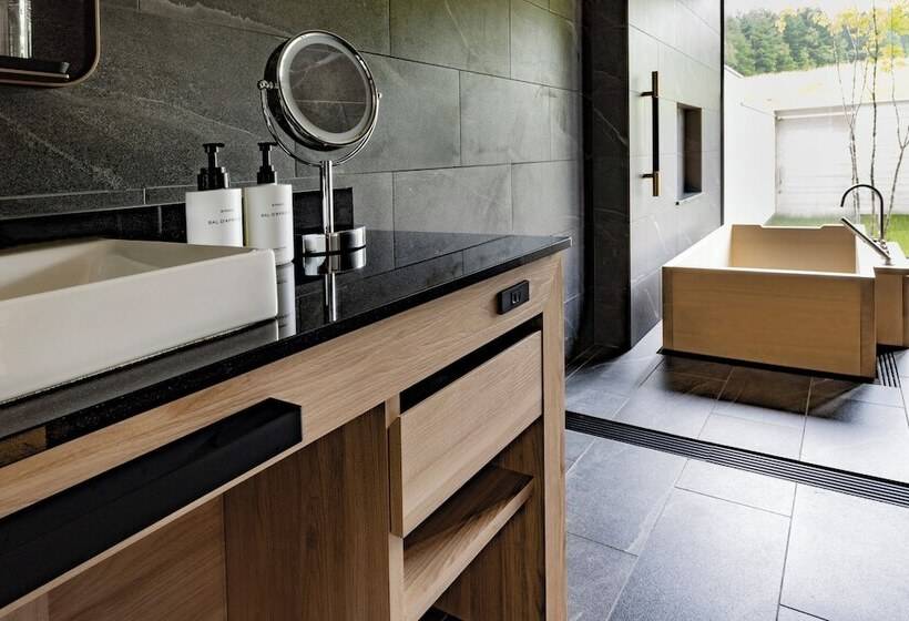 Quarto Premium, Ana Intercontinental Appi Kogen Resort, An Ihg