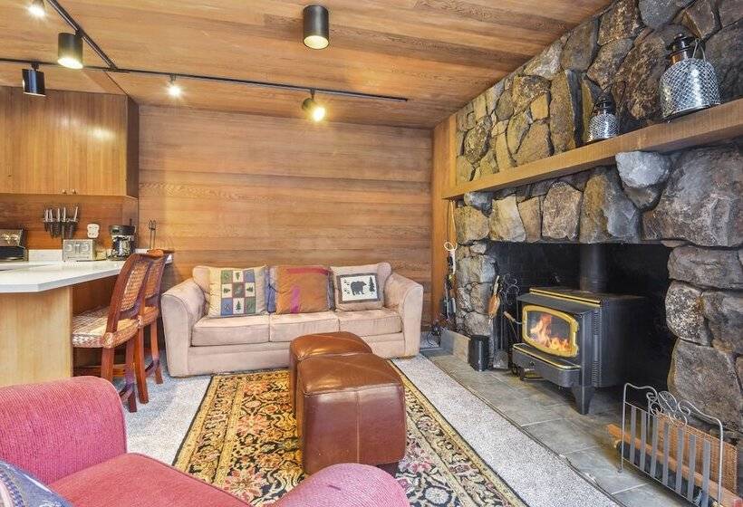 Дом 1 Спальня, Alpine Oasis