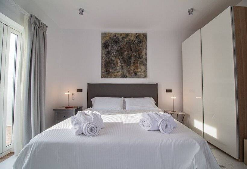 חדר דחוקס עם מיטת קינג, Casa Serena 10   Boutique Hotel   Adults Only Breakfast Included