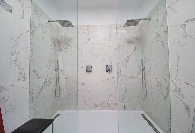 מיטת קינג בסוויטה, Casa Serena 10   Boutique Hotel   Adults Only Breakfast Included