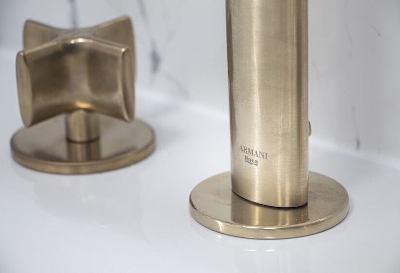 מיטת קינג בסוויטה, Casa Serena 10   Boutique Hotel   Adults Only Breakfast Included