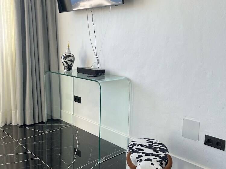 סוויטת ג'וניור נוף לים, Casa Serena 10   Boutique Hotel   Adults Only Breakfast Included