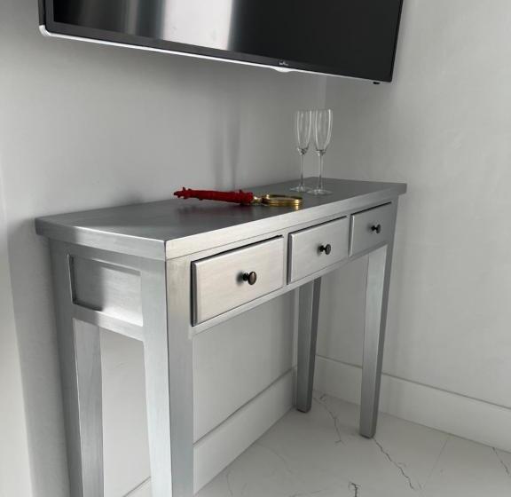 חדר דחוקס עם מיטת קינג, Casa Serena 10   Boutique Hotel   Adults Only Breakfast Included