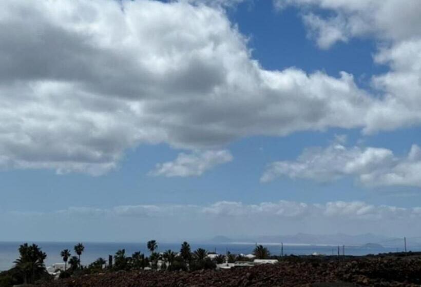 מיטת קינג בסוויטה, Casa Serena 10   Boutique Hotel   Adults Only Breakfast Included