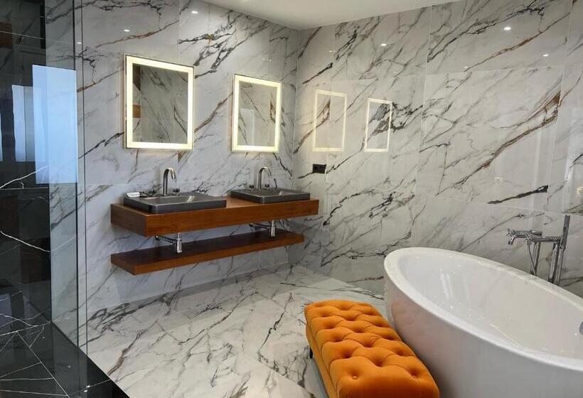 סוויטת ג'וניור נוף לים, Casa Serena 10   Boutique Hotel   Adults Only Breakfast Included