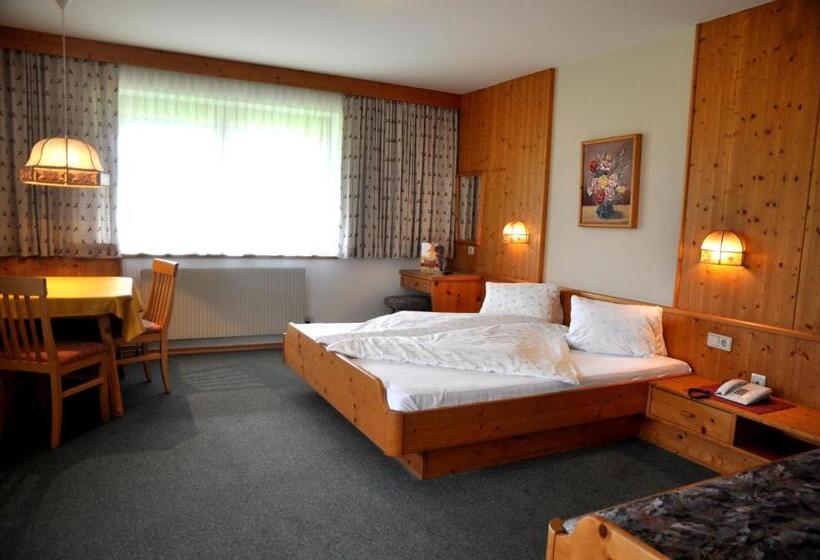 Номер Стандарт Трехместный, Aktiv Hotel Traube