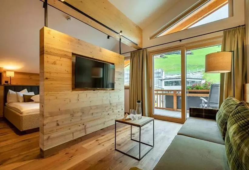 سوییت جونیور, Alpenland Gerlos   Hotel & Breakfast