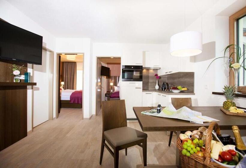 1 Bedroom Apartment Lake View, Apartmenthotel  S Mitterndorf