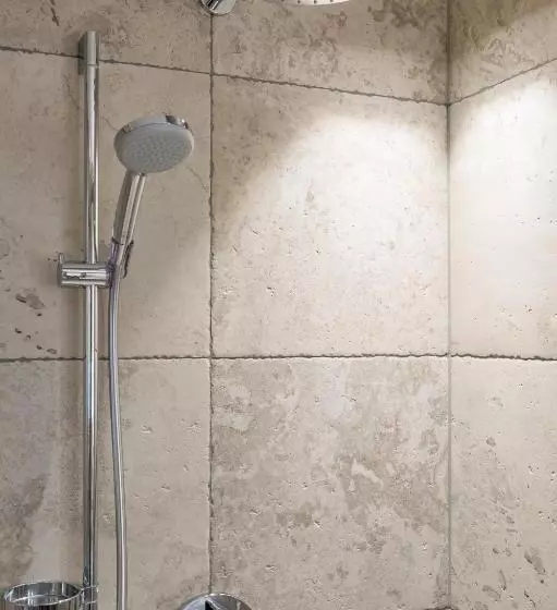 ファミリールーム, Frühstückspension Broser