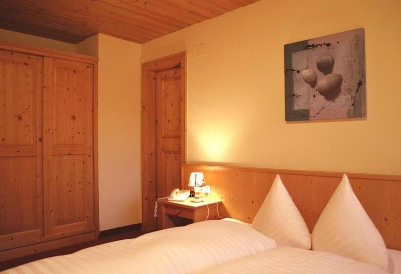 Номер Стандарт, Pension Haid