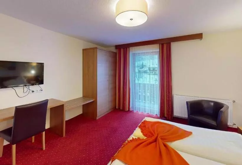 スイート, Pension Haid