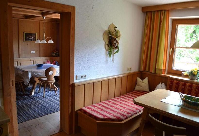 Апартаменты 3 Спальни, Böglhof