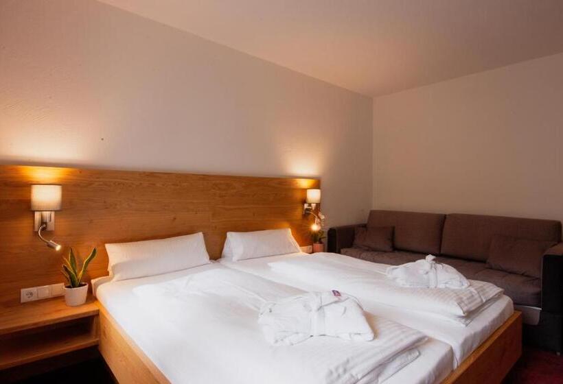 חדר משפחתי, Erlebnishotel Fendels