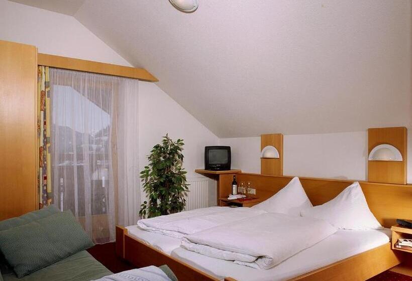 חדר סטנדרט עם מרפסת, Erlebnishotel Fendels