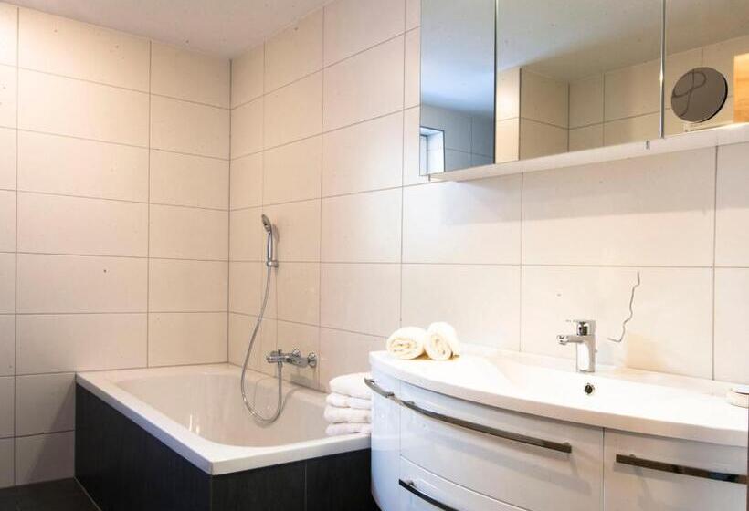 Люкс Superior 2 Спальни, Erlebnishotel Fendels