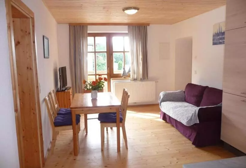 バルコニー付２ベッドルームアパートメント, Familienferienhof Stabauer