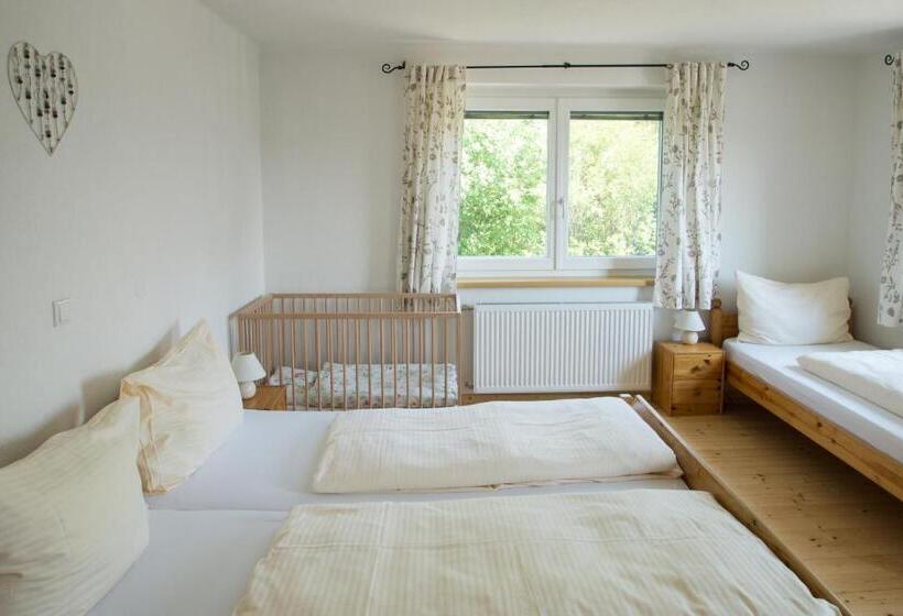 발코니가 있는 2 베드룸 아파트, Familienferienhof Stabauer