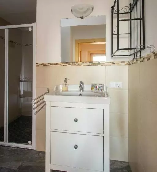 テラスつきの２ベッドルームアパートメント, Familienferienhof Stabauer