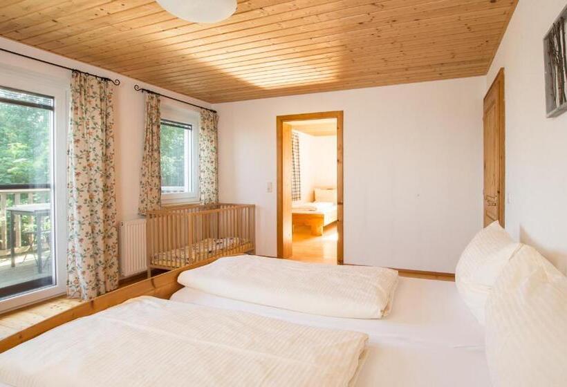 1 Bedroom Apartment Lake View, Familienferienhof Stabauer