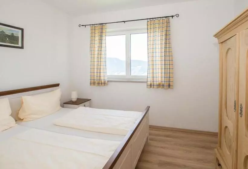 ３ベッドルームアパートメント, Familienferienhof Stabauer