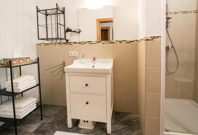 침실 3개 아파트, Familienferienhof Stabauer