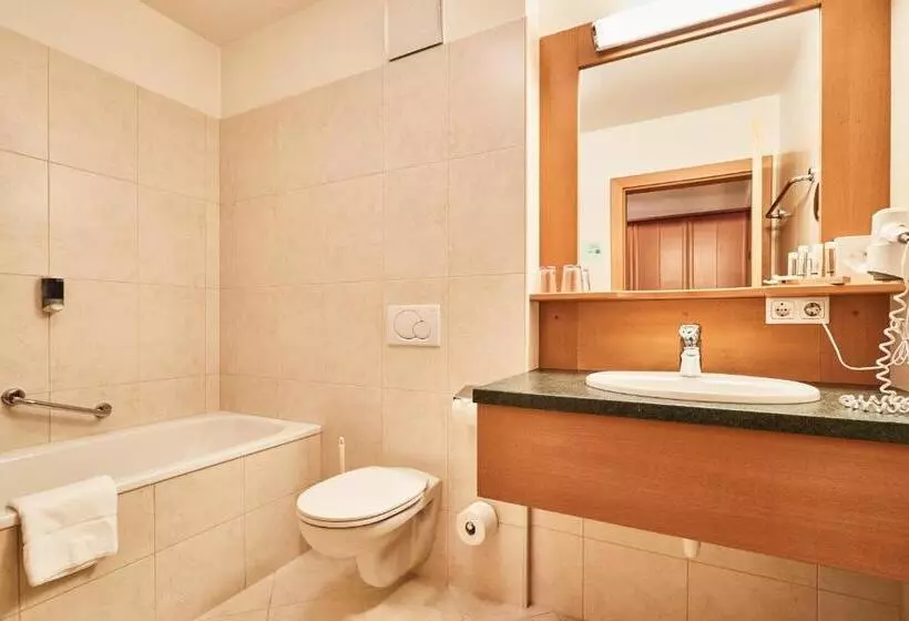 سوییت جونیور, Ferienhotel Jörglerhof