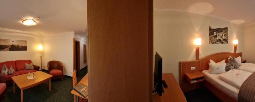 סוויטה, Ferienhotel Jörglerhof